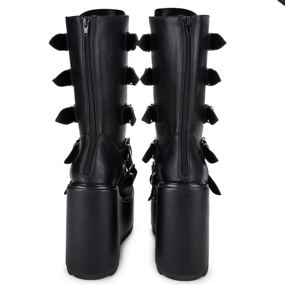 Dolls Kill Dune Skull platform boots - Picture 3 of 4